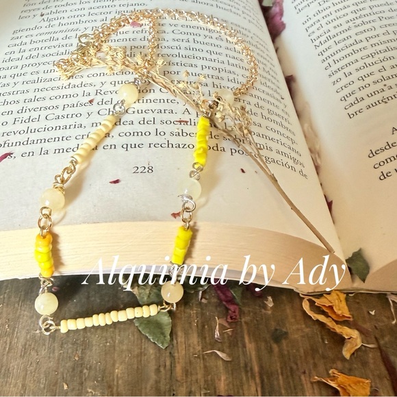 Beaded chain citrine choker minimalist necklace - Picture 3 of 6